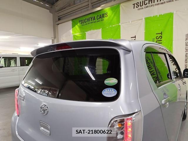 Toyota PIXIS EPOCH 2015-01 7223510-26