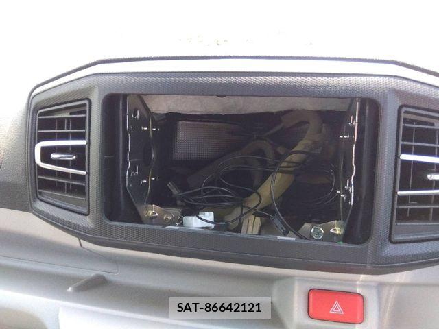 Toyota PIXIS EPOCH 2021-03 7223514-7