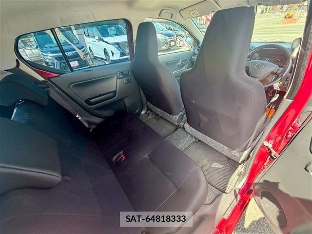 Toyota PIXIS EPOCH 2017-07 7223512-13