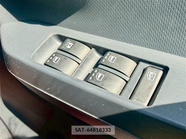 Toyota PIXIS EPOCH 2017-07 7223512-22