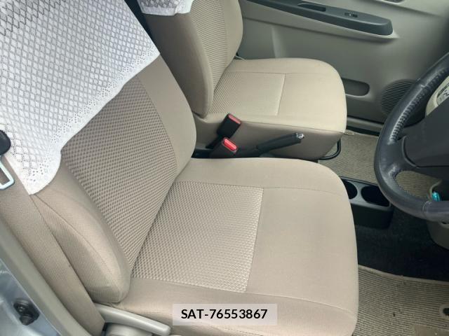 Toyota PIXIS EPOCH 2012-06 7456752-12