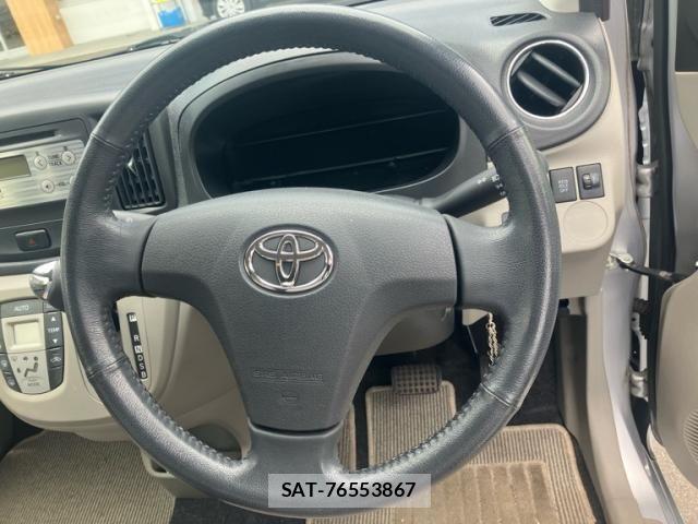 Toyota PIXIS EPOCH 2012-06 7456752-15