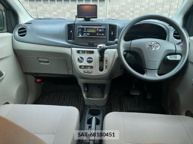 Toyota PIXIS EPOCH 2013-10 7562634-18