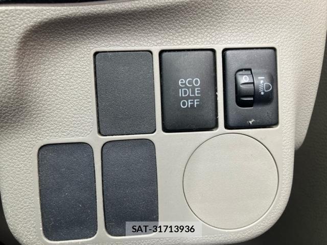 Toyota PIXIS EPOCH 2012-05 7727185-13