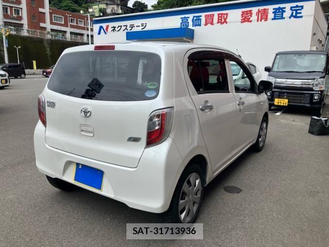 Toyota PIXIS EPOCH 2012-05 7727185-3