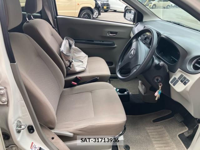 Toyota PIXIS EPOCH 2012-05 7727185-6