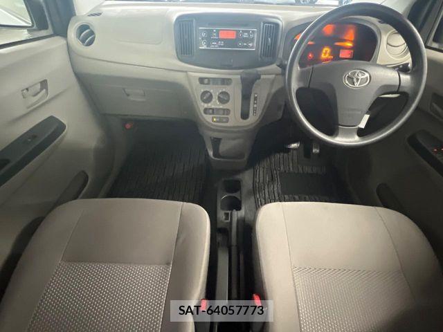 Toyota PIXIS EPOCH 2014-11 7727186-1