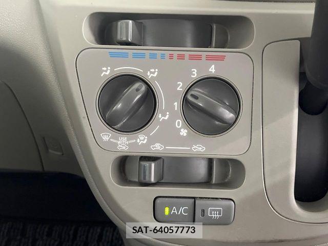 Toyota PIXIS EPOCH 2014-11 7727186-3