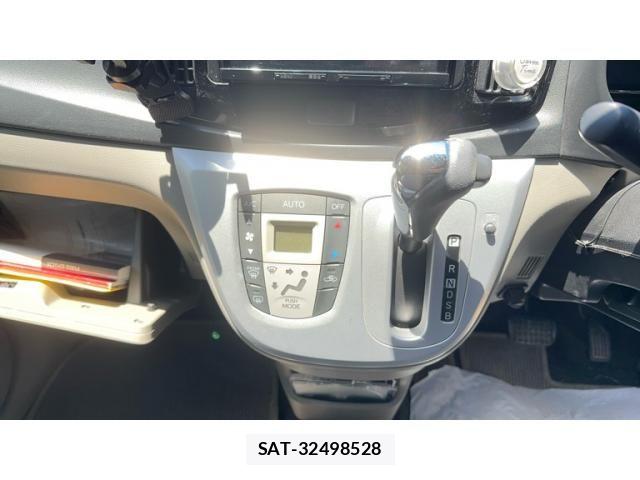 Toyota PIXIS EPOCH 2015-01 7788194-17