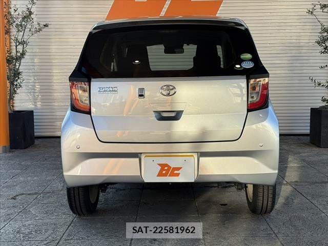 Toyota PIXIS EPOCH 2018-08 7980567-11