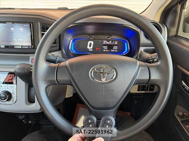 Toyota PIXIS EPOCH 2018-08 7980567-6