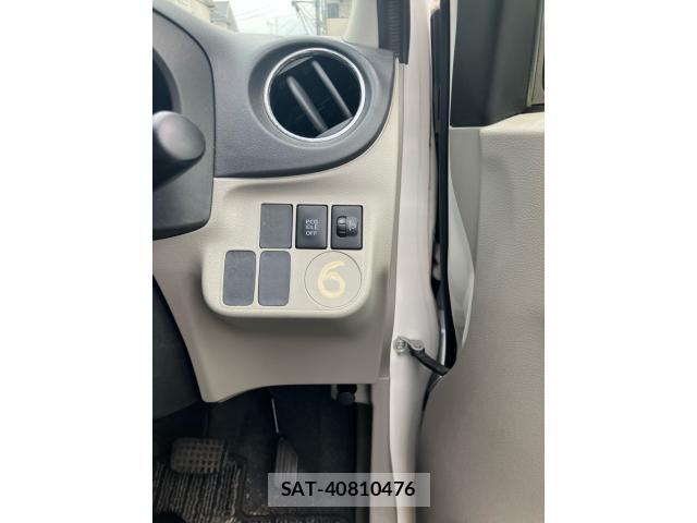 Toyota PIXIS EPOCH 2013-07 8037584-12
