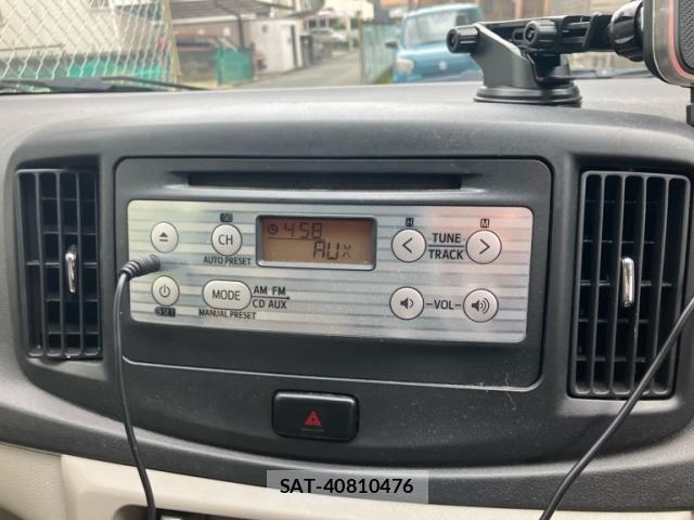 Toyota PIXIS EPOCH 2013-07 8037584-15