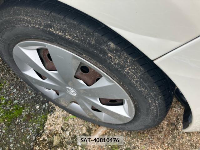 Toyota PIXIS EPOCH 2013-07 8037584-7