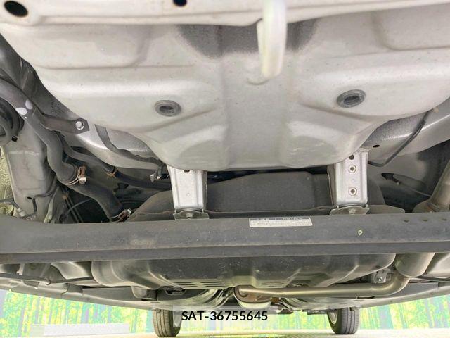 Toyota PIXIS EPOCH 2013-08 8037581-18