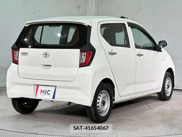 Toyota PIXIS EPOCH 2017-11 8131875-4