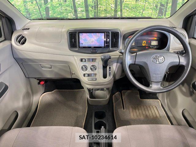 Toyota PIXIS EPOCH 2016-03 8209519-1