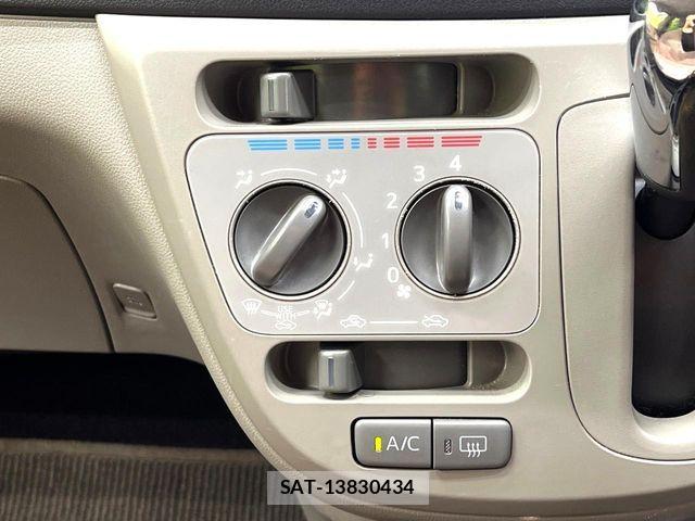 Toyota PIXIS EPOCH 2015-09 8231284-6