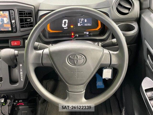 Toyota PIXIS EPOCH 2018-06 8337373-11