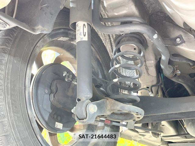 Toyota PIXIS EPOCH 2013-08 8355330-18