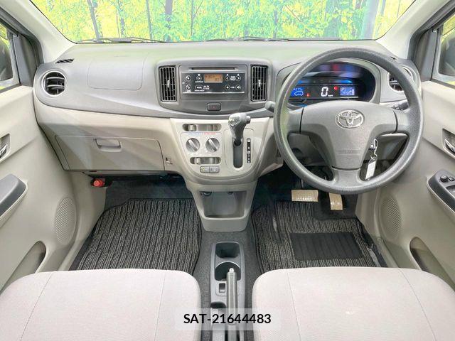 Toyota PIXIS EPOCH 2013-08 8355330-1