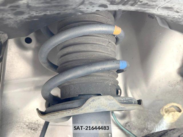 Toyota PIXIS EPOCH 2013-08 8355330-19