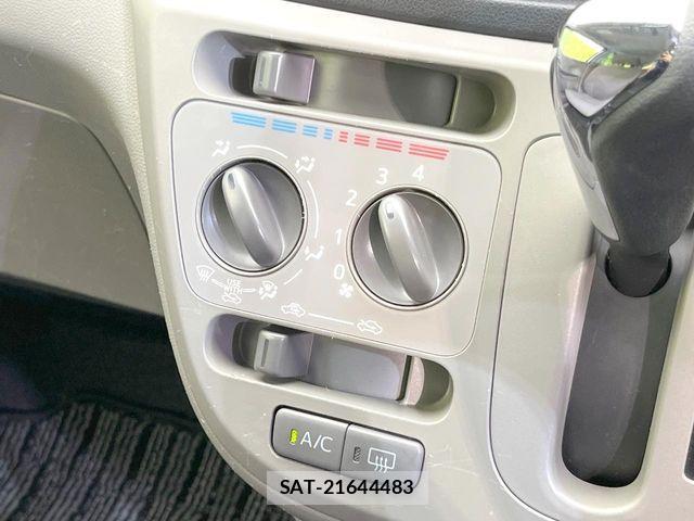 Toyota PIXIS EPOCH 2013-08 8355330-5