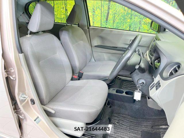 Toyota PIXIS EPOCH 2013-08 8355330-6