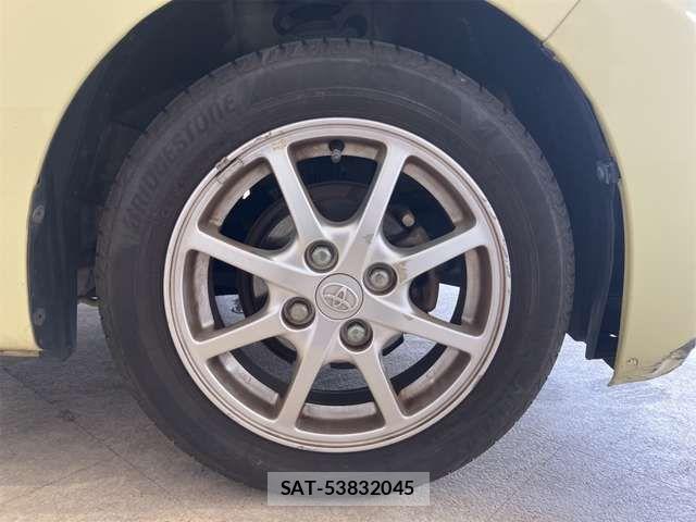 Toyota PIXIS EPOCH 2014-03 8368093-17