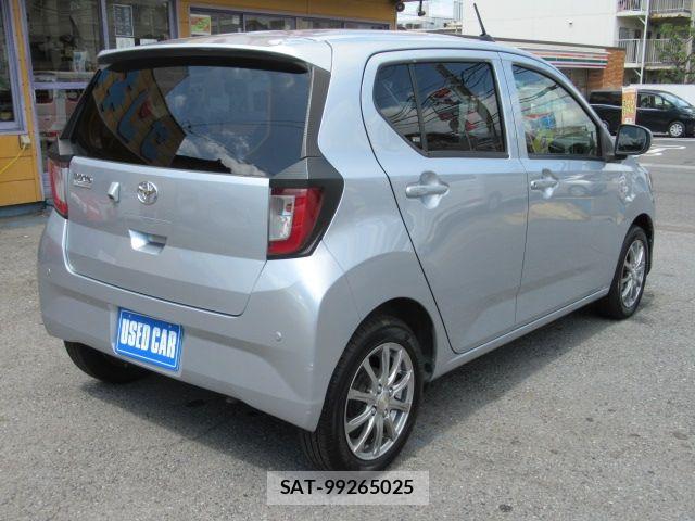 Toyota PIXIS EPOCH 2017-10 8414347-2