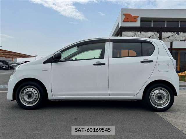 Toyota PIXIS EPOCH 2015-08 8458195-10