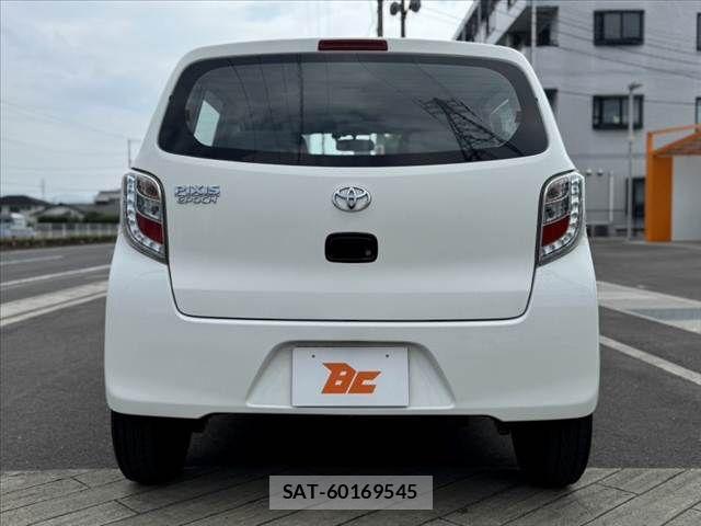 Toyota PIXIS EPOCH 2015-08 8458195-13