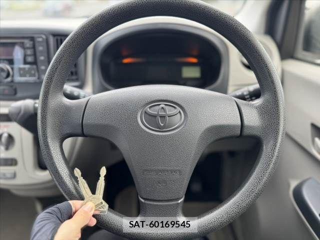 Toyota PIXIS EPOCH 2015-08 8458195-4