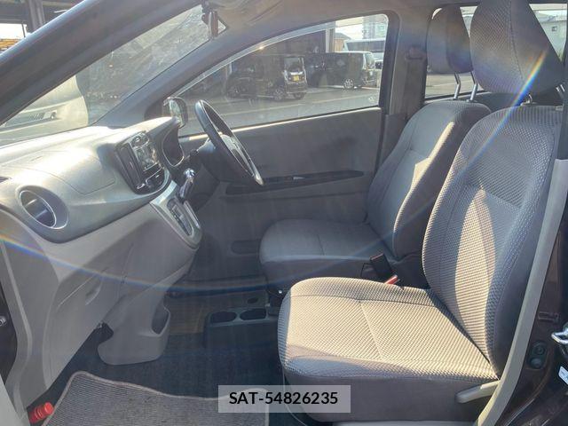 Toyota PIXIS EPOCH 2013-09 8563170-3