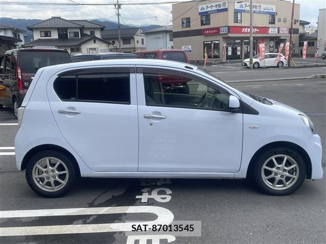 Toyota PIXIS EPOCH 2015-05 8666726-11