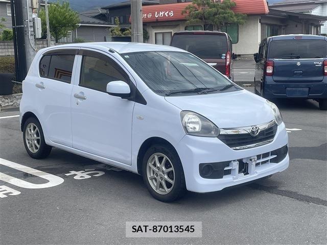 Toyota PIXIS EPOCH 2015-05 8666726-12