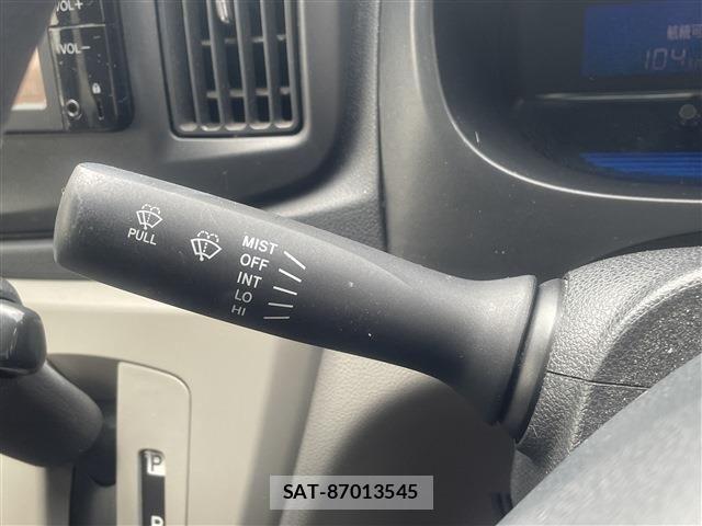 Toyota PIXIS EPOCH 2015-05 8666726-21