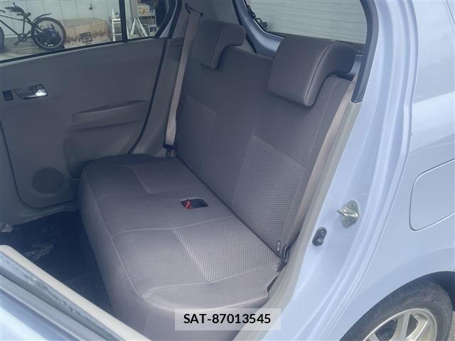 Toyota PIXIS EPOCH 2015-05 8666726-29