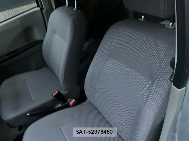 Toyota PIXIS EPOCH 2013-11 8781607-13