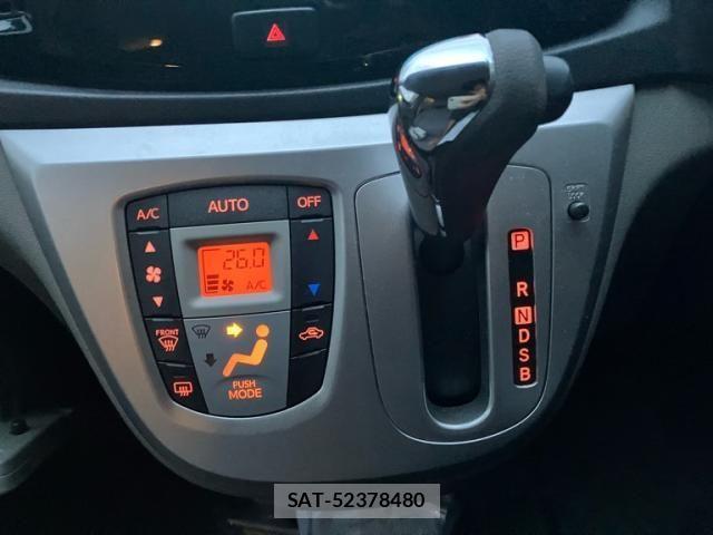 Toyota PIXIS EPOCH 2013-11 8781607-20