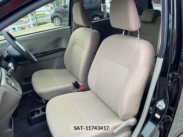 Toyota PIXIS EPOCH 2012-07 8881538-25