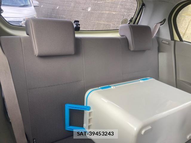 Toyota PIXIS EPOCH 2015-10 8884178-17
