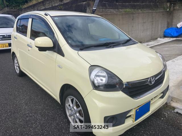Toyota PIXIS EPOCH 2015-10 8884178-1
