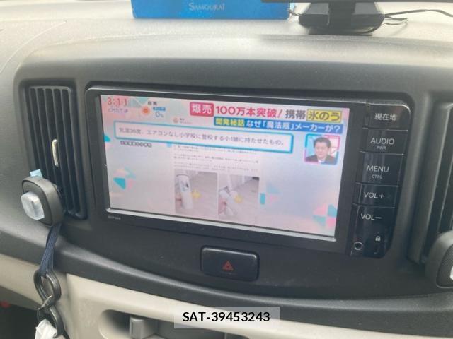 Toyota PIXIS EPOCH 2015-10 8884178-23