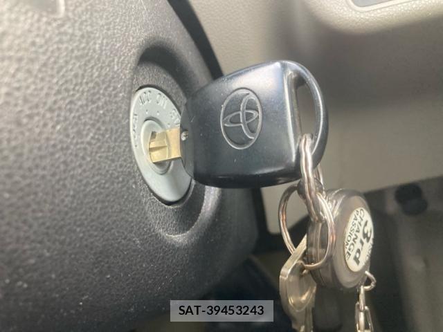 Toyota PIXIS EPOCH 2015-10 8884178-25
