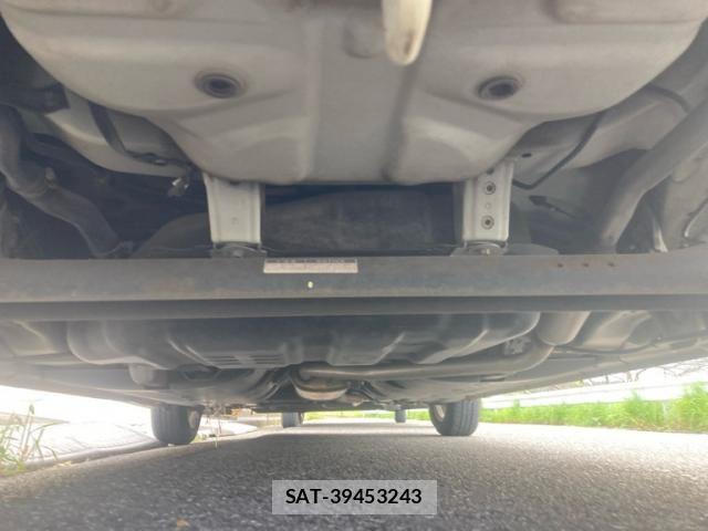Toyota PIXIS EPOCH 2015-10 8884178-8