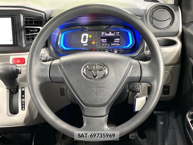Toyota PIXIS EPOCH 2022-10 6673130-11