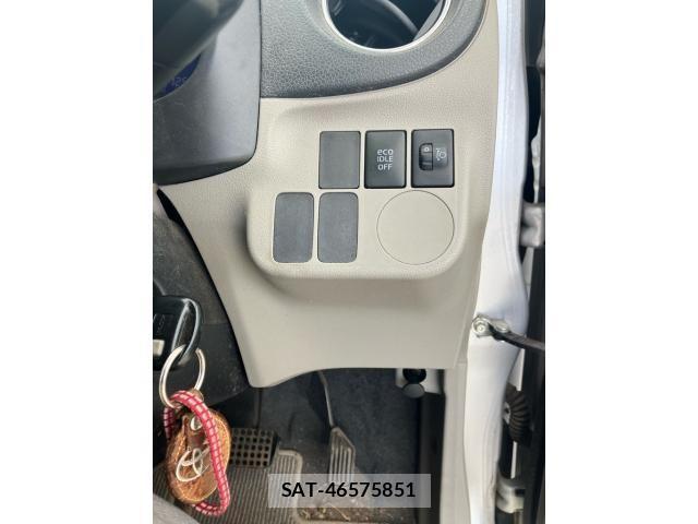Toyota PIXIS EPOCH 2012-08 7359291-13