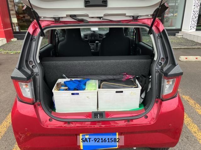 Toyota PIXIS EPOCH 2017-12 8628362-9