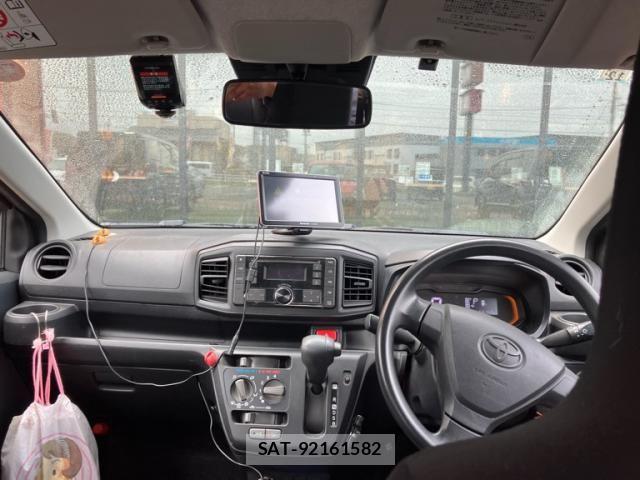 Toyota PIXIS EPOCH 2017-12 8628362-17